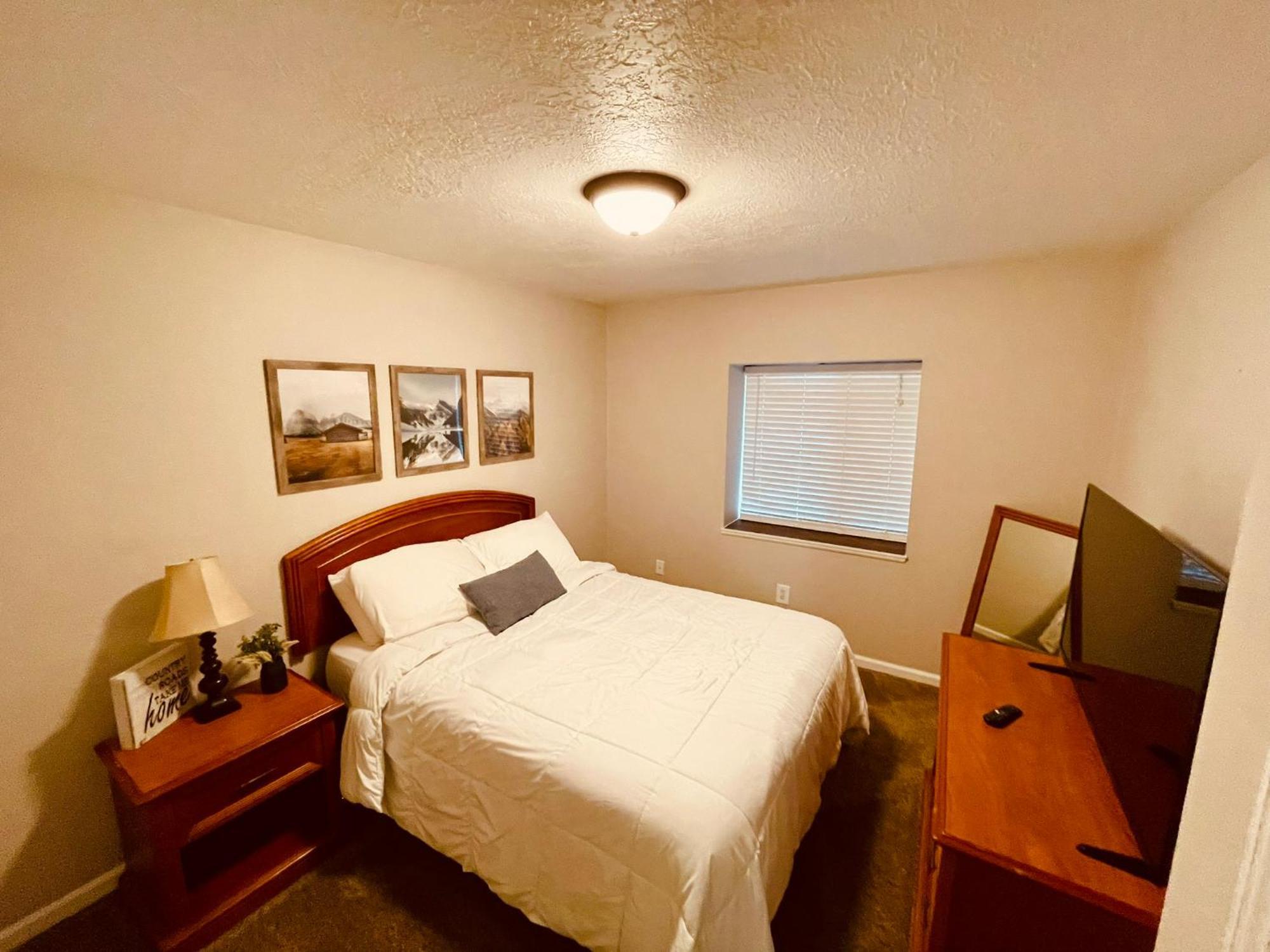 Iona Mercantile Bnb Rigby Exterior photo